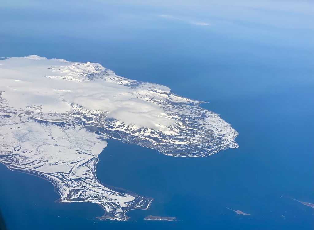  the islands prior to landing in Longyearbyen